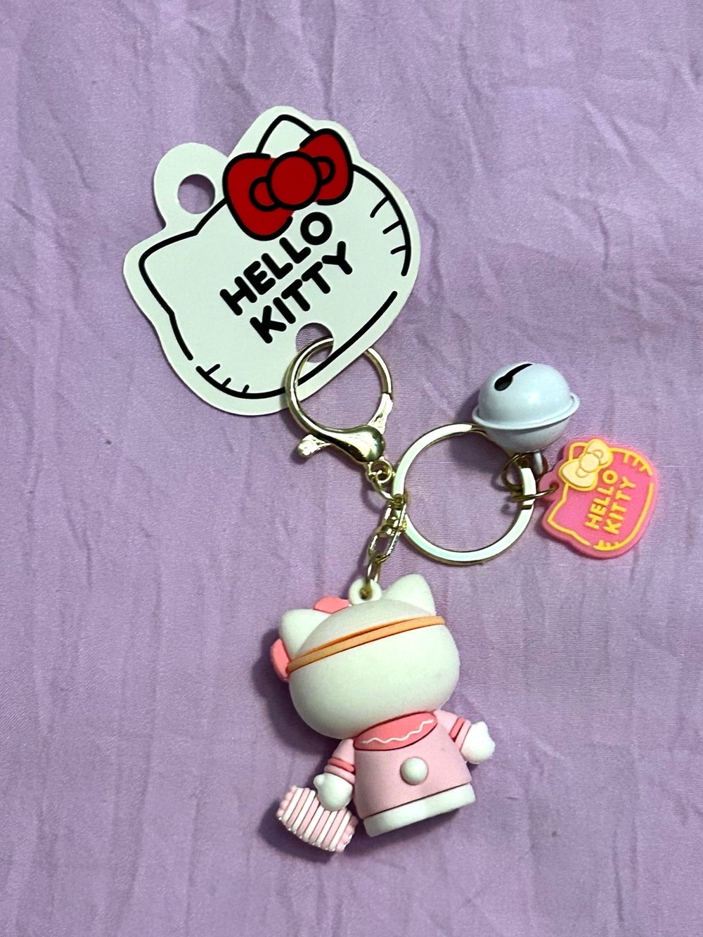 Hello Kitty Keychain - Picture 2 of 3